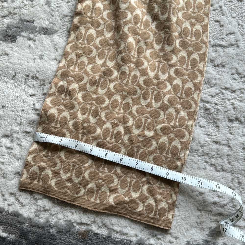 Coach scarf - Picture 2 of 3